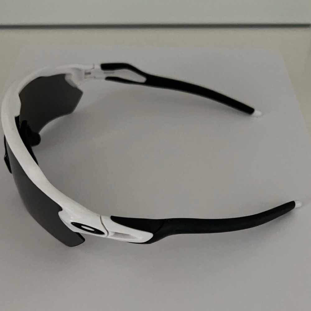 Almost New Black and White Oakley Sport Sunglasses with Hard Case